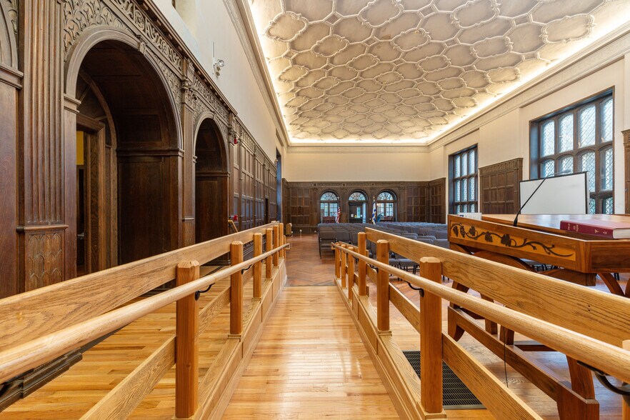 More Photos Of 190 Camp Hill Rd, Fort Washington Religious Facility For Lease