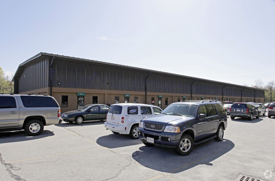 More Photos Of 56 Leonard St, Foxborough Light Distribution For Lease