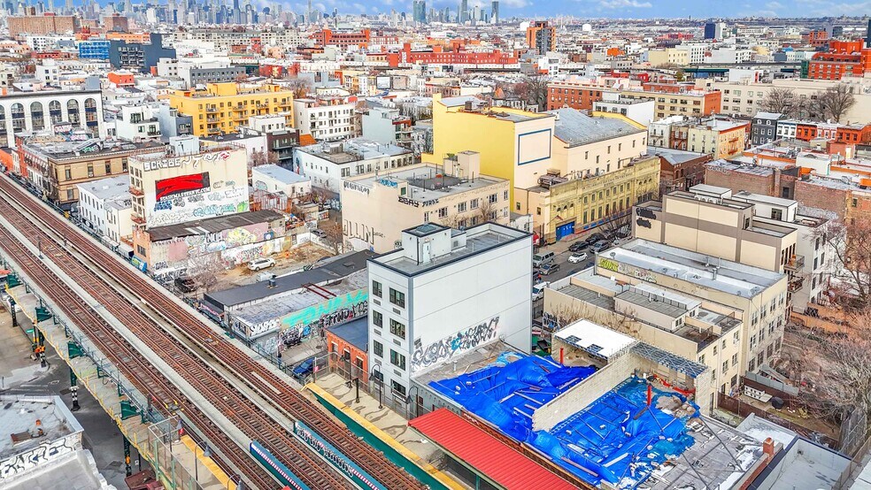 More Photos Of , Brooklyn General Retail For Sale