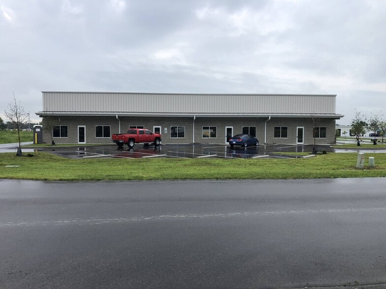 More Photos Of 1551 Amy Ln, Franklin Distribution For Lease