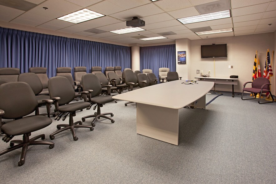 More Photos Of 9861 Broken Land Pky, Columbia Coworking Space