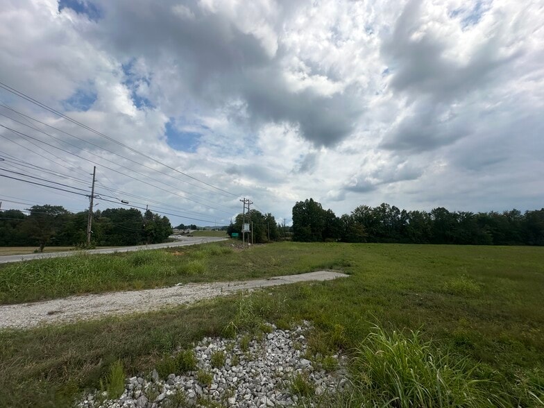 More Photos Of 19 AC E 10TH st, Cookeville Land For Sale