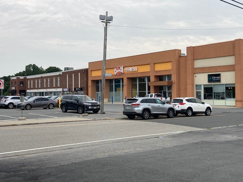 More Photos Of 3 Ferry St, Haverhill Unknown For Lease