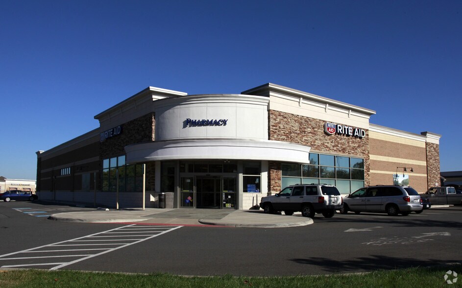 Dumfries Rd, Dumfries, VA 22026 For Lease