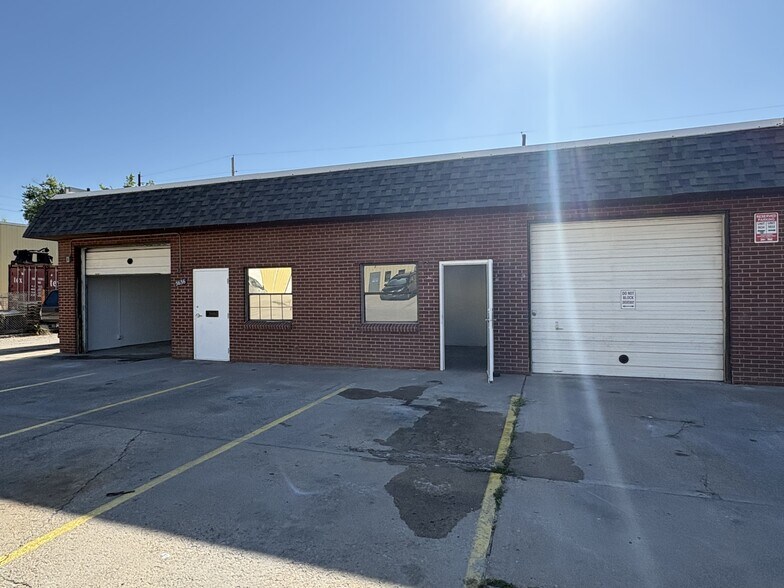 More Photos Of 5634-5636 Newland Way, Arvada Industrial For Sale