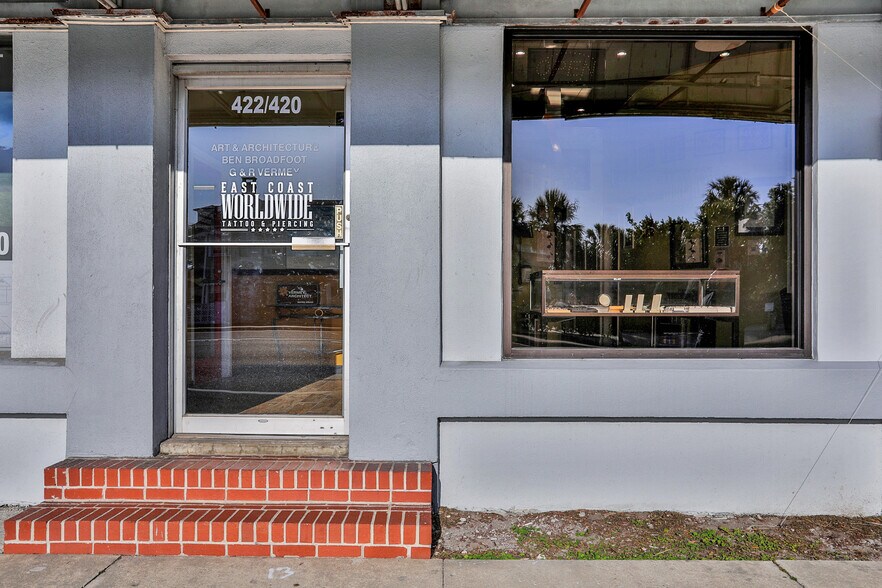 More Photos Of 416-424 3rd St S, Jacksonville Beach Loft Creative Space For Lease