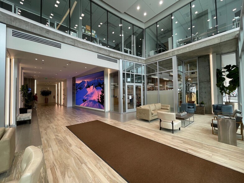 More Photos Of 3300 N Triumph Blvd, Lehi Office For Lease