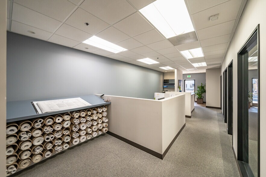 More Photos Of 1382 Valencia Ave, Tustin Research And Development For Lease