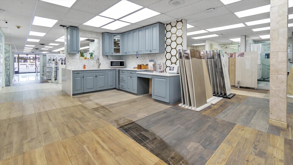 More Photos Of 1179 Old Country CR-58 Rd, Riverhead Showroom For Sale