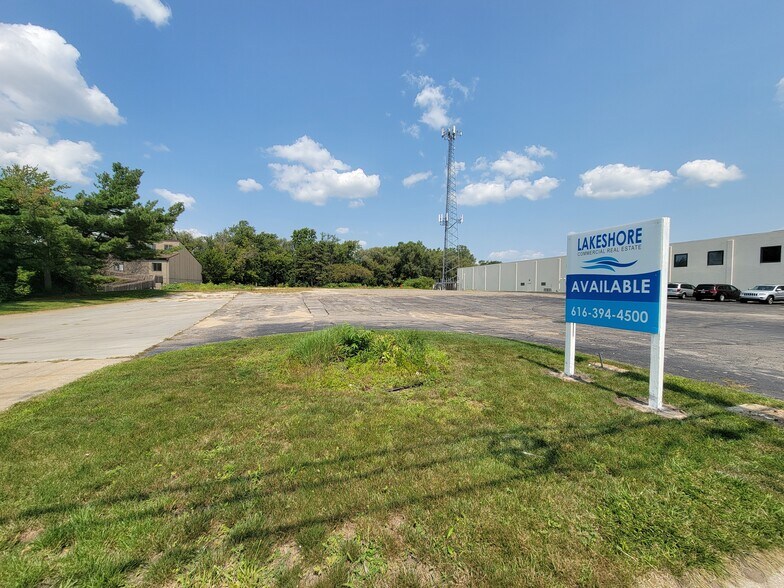 More Photos Of 499 E 8th St, Holland Land For Sale