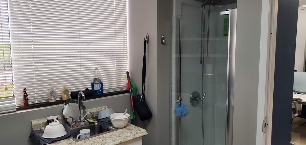More Photos Of 1620 W Oakland Park Blvd, Fort Lauderdale Medical For Sale