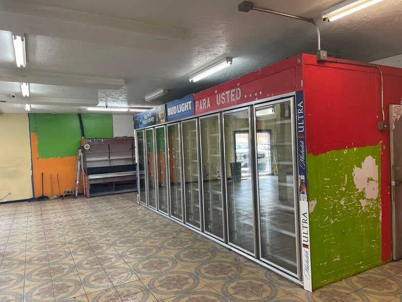 More Photos Of 1006 12th St, Hempstead General Retail For Sale