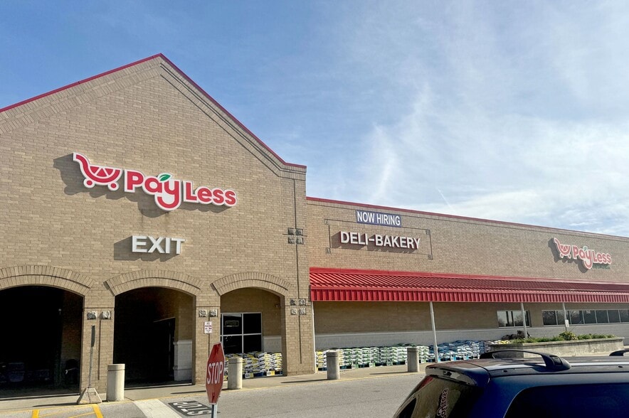 Primary Photo Of 2513-2666 Maple Point Dr, Lafayette Unknown For Lease