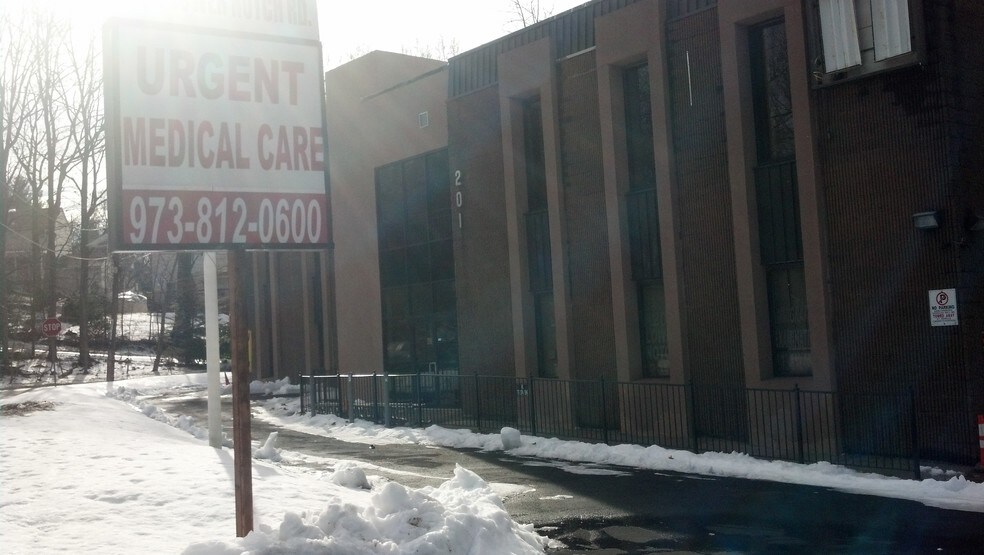 More Photos Of 201 Lower Notch Rd, Little Falls Medical For Lease