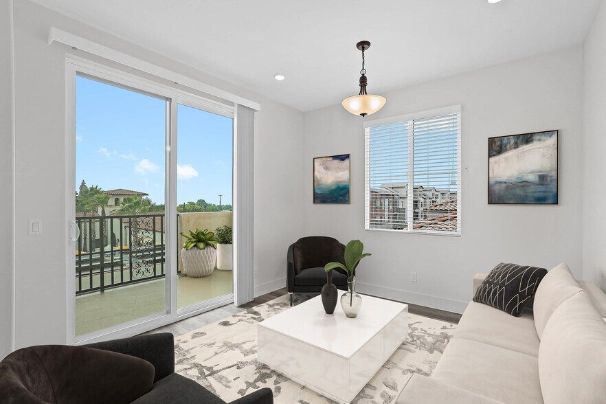 More Photos Of 8951 Monte Vista Ave, Montclair Apartments For Sale