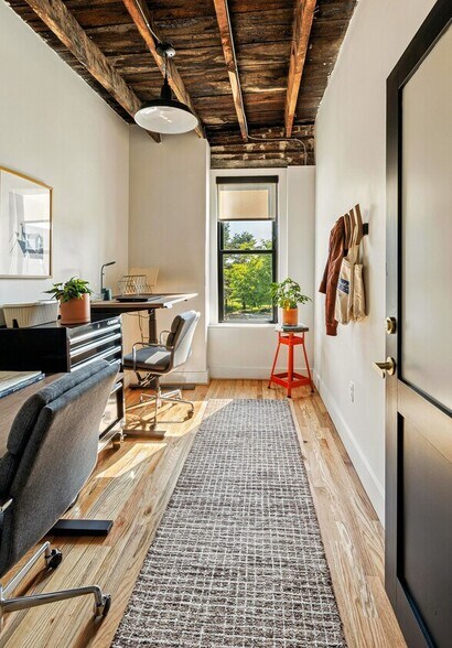 More Photos Of 1459 Bagley St, Detroit Coworking Space
