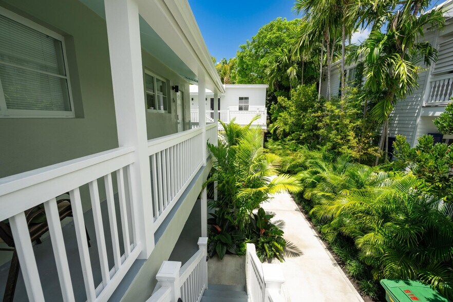 More Photos Of 818 Elizabeth St, Key West Apartments For Sale