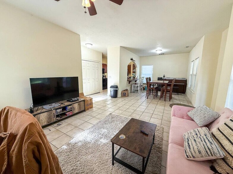More Photos Of , Gainesville Multifamily For Sale