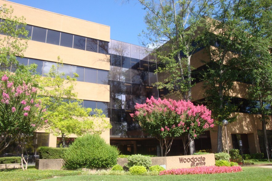 Primary Photo Of 1001 E Southeast Loop 323, Tyler Office For Lease