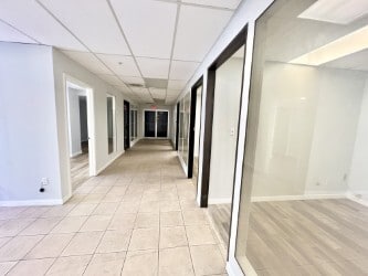 More Photos Of 1227-1231 Hardin Ave, Sarasota Warehouse For Lease