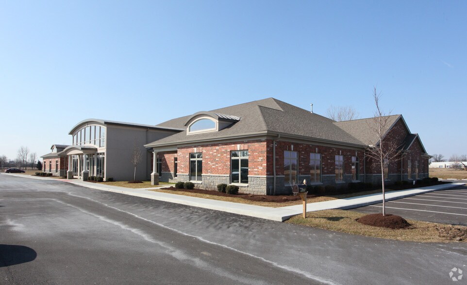 More Photos Of Trueman Blvd, Hilliard Unknown For Lease