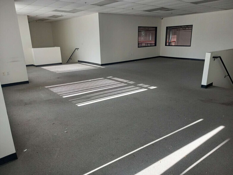 More Photos Of 9850 6th St, Rancho Cucamonga Warehouse For Sale