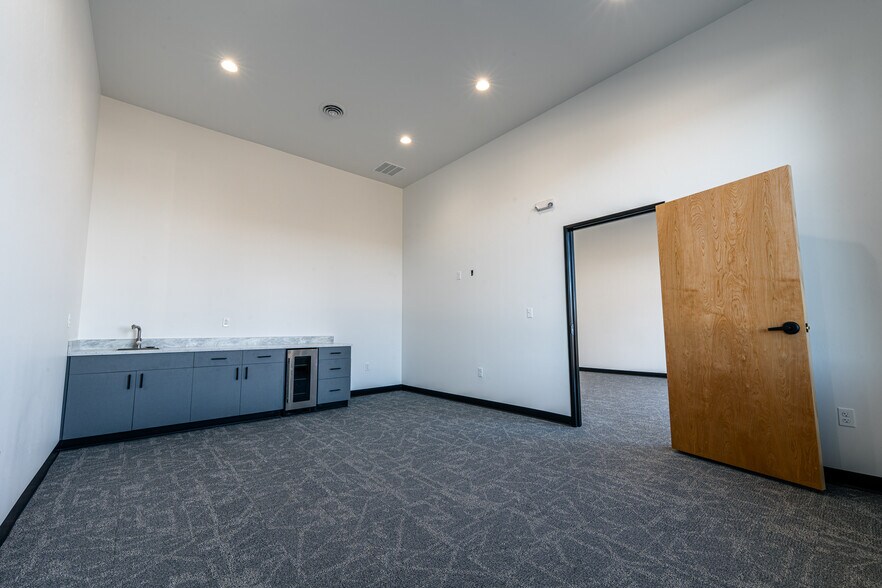 More Photos Of 234 Eastland Dr, Twin Falls Unknown For Lease