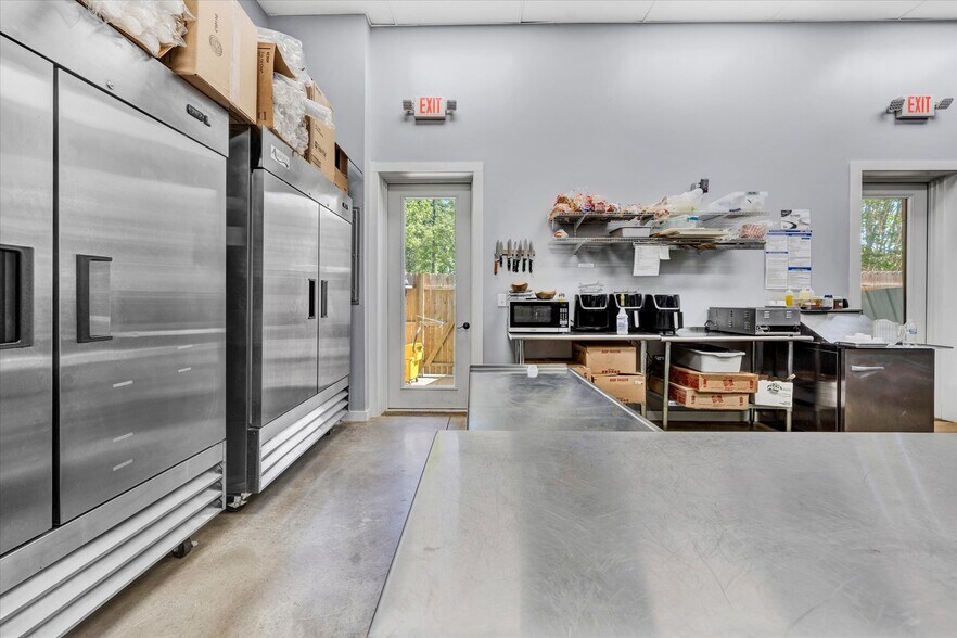 More Photos Of 3619 Airport Rd, Moneta Marina For Sale