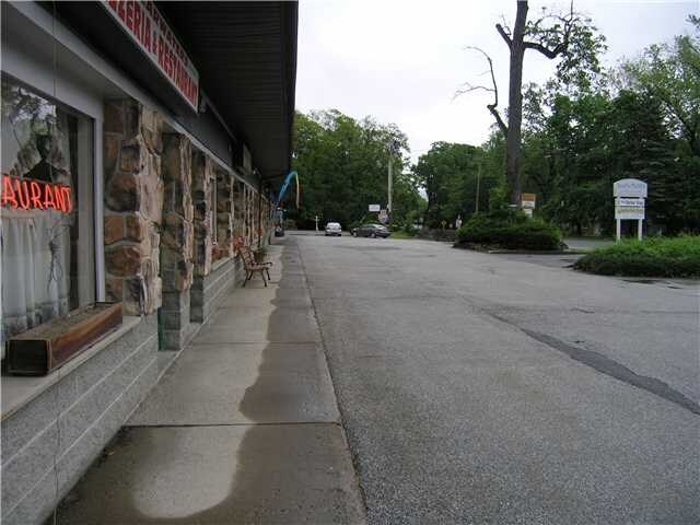 More Photos Of 318 Blooming Grove Tpke, New Windsor Township General Retail For Lease