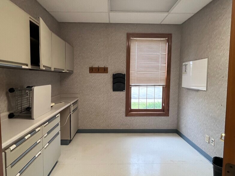 More Photos Of 3617 Heritage Club Dr, Hilliard Medical For Lease