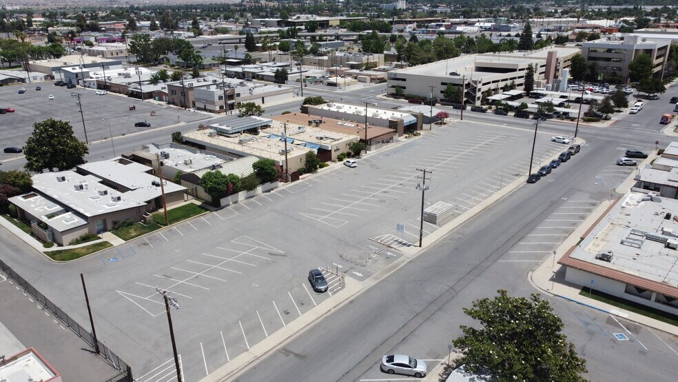 More Photos Of 1711 28th St, Bakersfield Medical For Lease