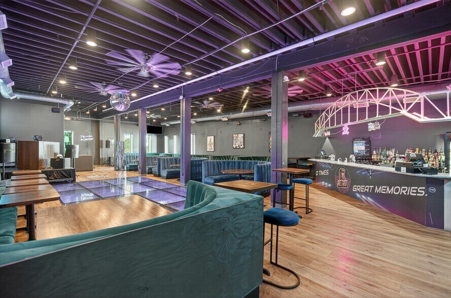 More Photos Of , Corpus Christi General Retail For Sale