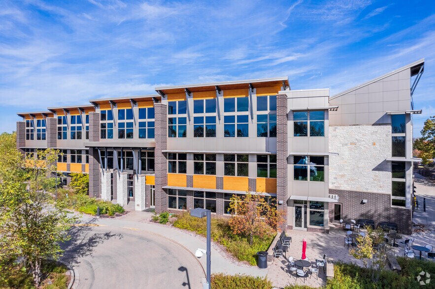 More Photos Of 425 Better Way, Appleton Office For Lease