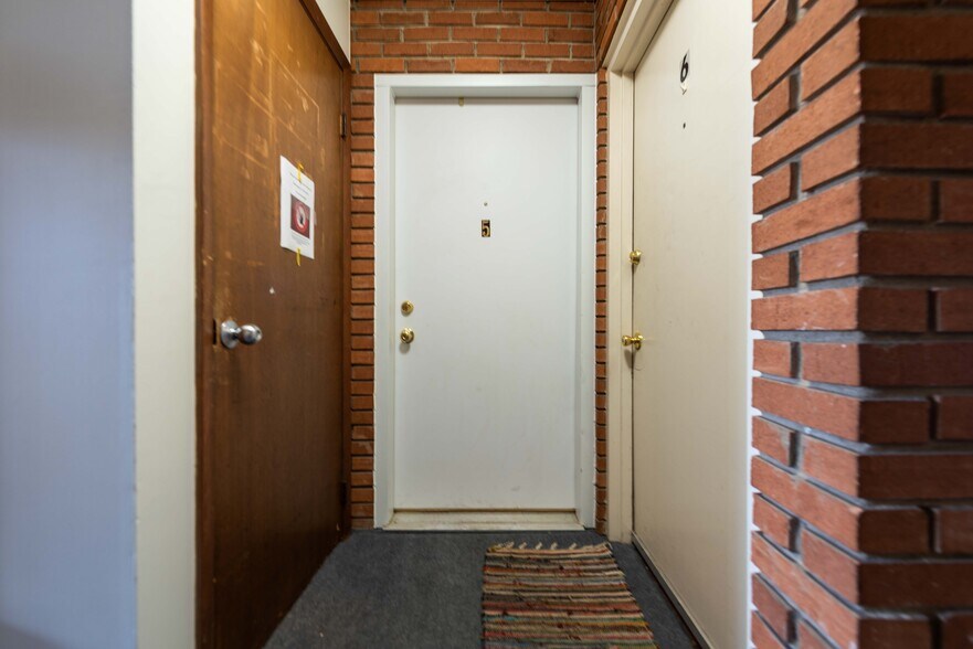 More Photos Of 839 34th St NW, Canton Apartments For Sale