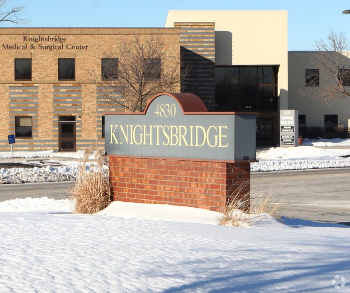 More Photos Of 4830 Knightsbridge Blvd, Columbus Medical For Lease