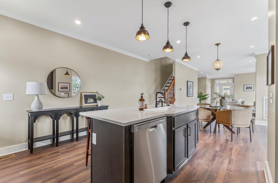 More Photos Of 309 W 5th Ave, Flint Apartments For Sale