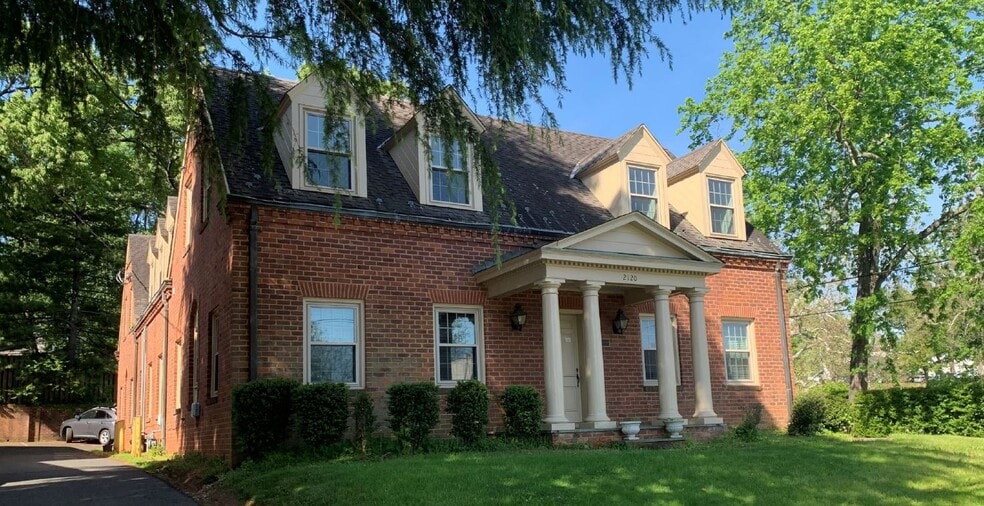 Primary Photo Of 2120 Ivy Rd, Charlottesville Office For Lease