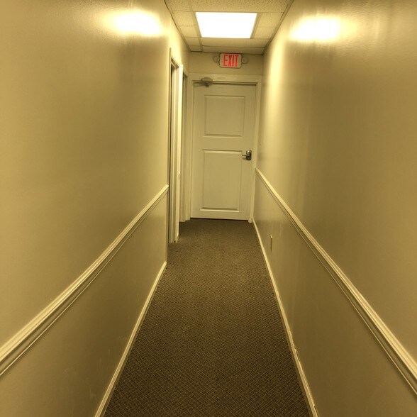 More Photos Of 2175 Highpoint Rd, Snellville Coworking Space