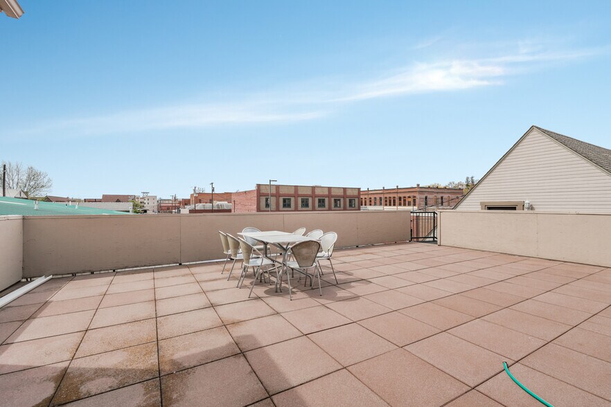 More Photos Of 233 SE 4th St, Pendleton Restaurant For Sale