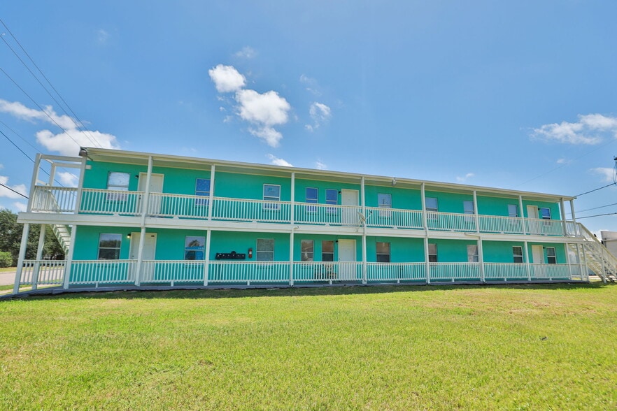 More Photos Of 4217 Sealy St, Galveston Apartments For Sale