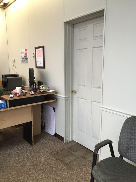 More Photos Of 223-225 Main St, Binghamton Auto Dealership For Sale