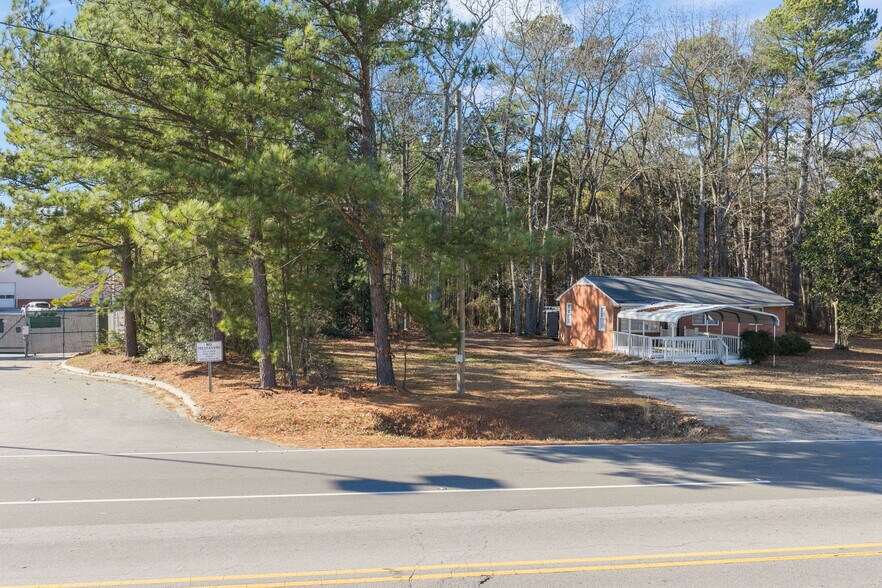 More Photos Of 913 Edgemont Rd, Wendell Land For Sale