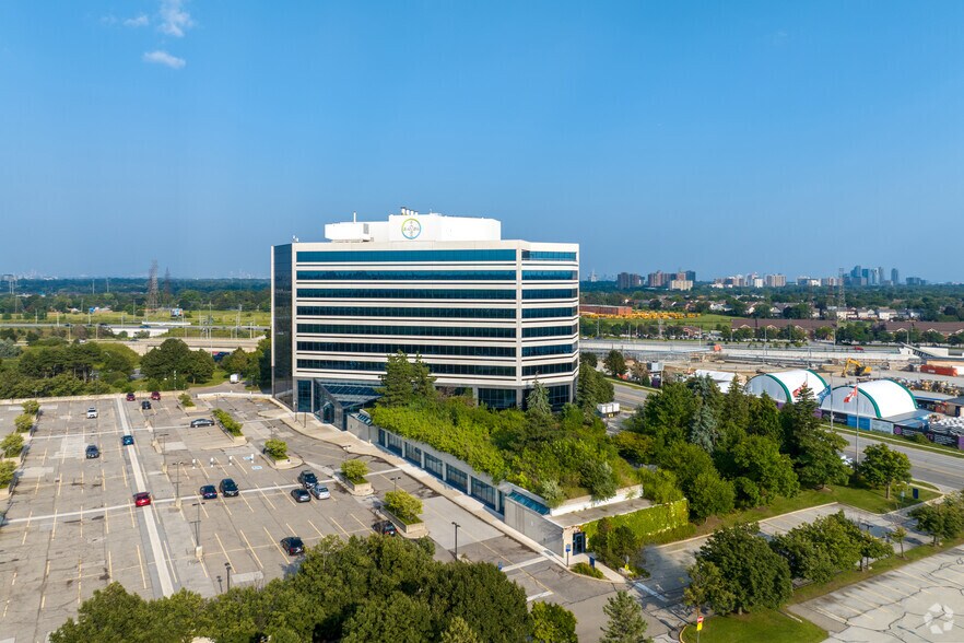 More Photos Of 2920 Matheson Blvd E, Mississauga Office For Lease