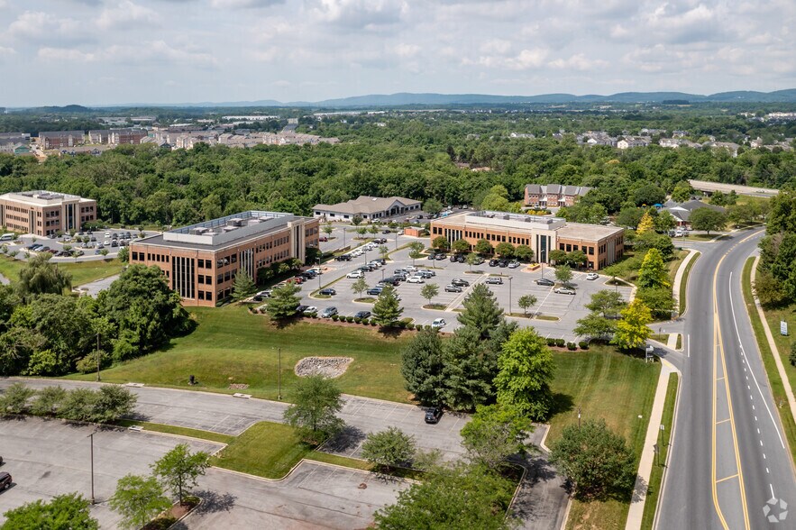 More Photos Of 5291 Corporate Dr, Frederick Medical For Lease
