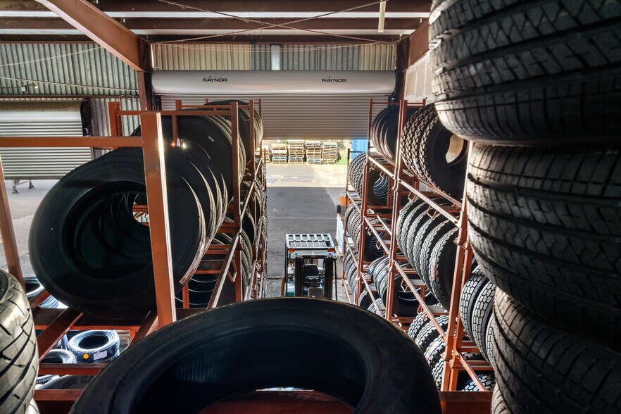 More Photos Of 4004 Rice St, Lihue Warehouse For Sale