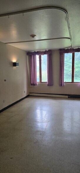 More Photos Of 2876 230th St, Sidney Assisted Living For Sale