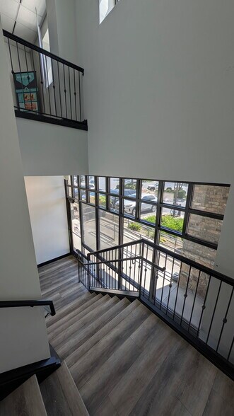 More Photos Of 406-454 W 800 N, Orem Unknown For Lease