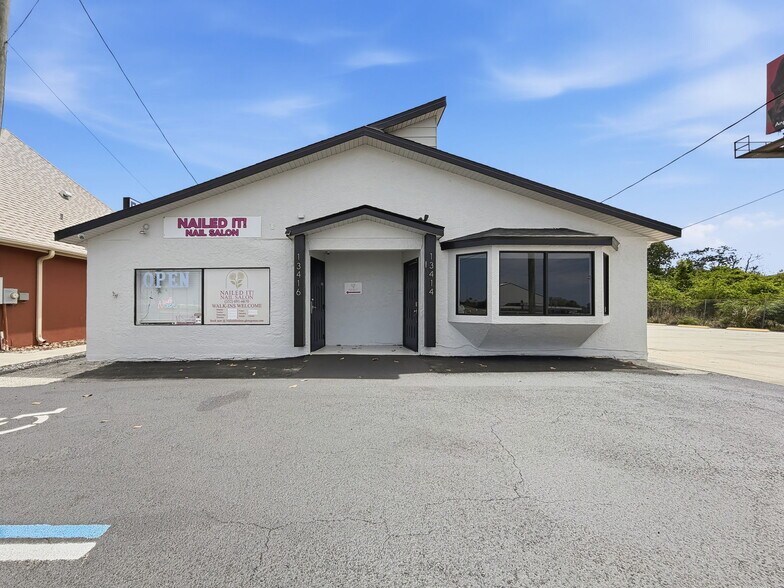 More Photos Of 13414 US Highway 19, Hudson Showroom For Lease