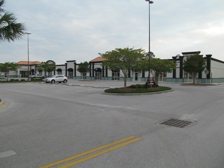 More Photos Of 3009 Highway 77, Panama City Office For Lease