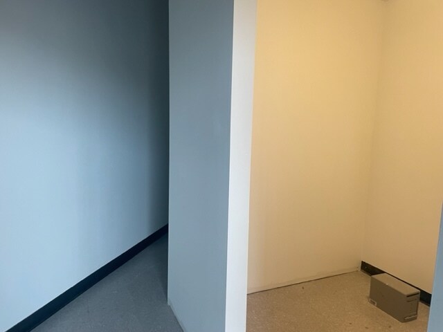 More Photos Of 2769-2787 N Milwaukee Ave, Chicago Coworking Space